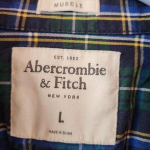 Boy's Abercrombie and Fitch dress shirt size L